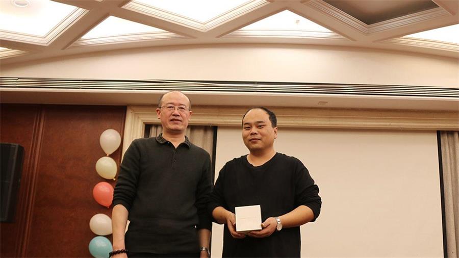 勇毅進(jìn)取，順風(fēng)飛揚(yáng) | 2023年 藍(lán)鵬測(cè)控年會(huì)  幸運(yùn)抽獎(jiǎng) 一等獎(jiǎng) 華為手表